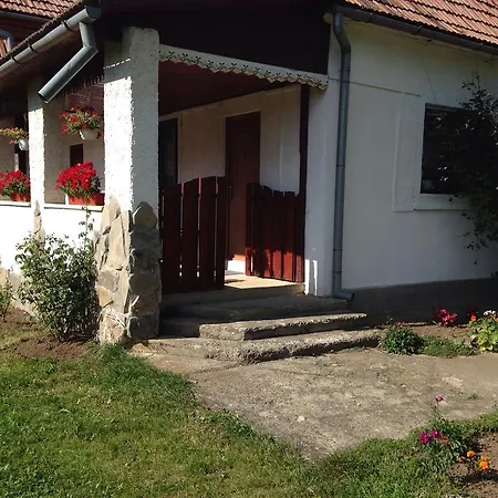 Fintu Vendeghaz Maison d'hôtes *